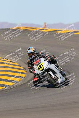 media/Oct-09-2022-SoCal Trackdays (Sun) [[95640aeeb6]]/Turns 9 and 10 (1050am)/